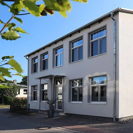 Appartement Haus Seestern Thiessow